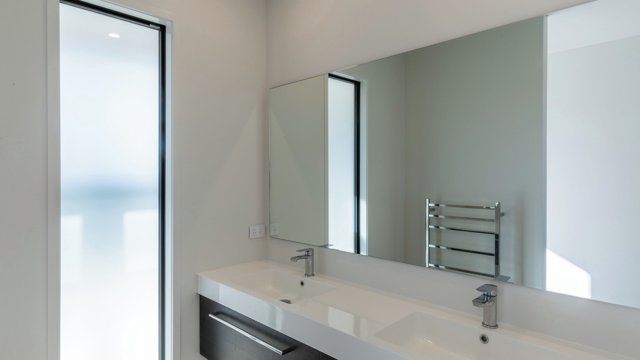 Photo of Bathroom in Langs Beach