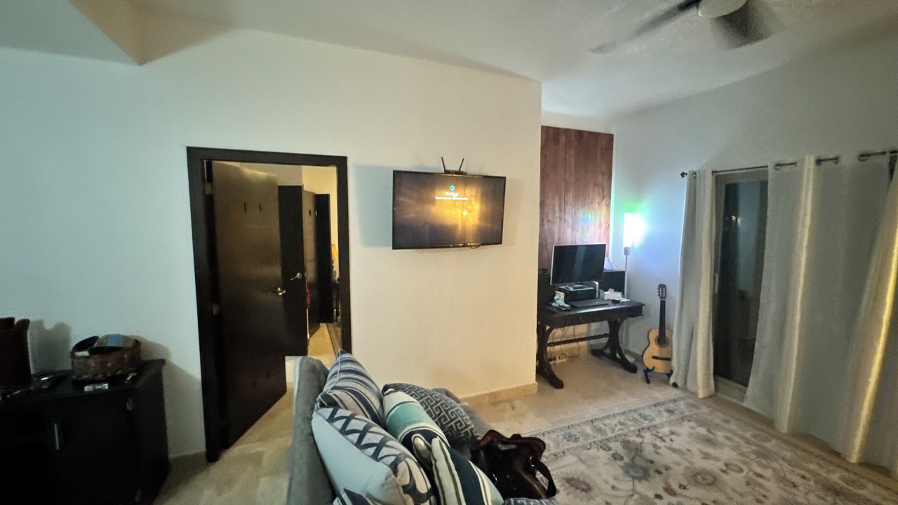 Photo of Livingroom in Laguna Shores