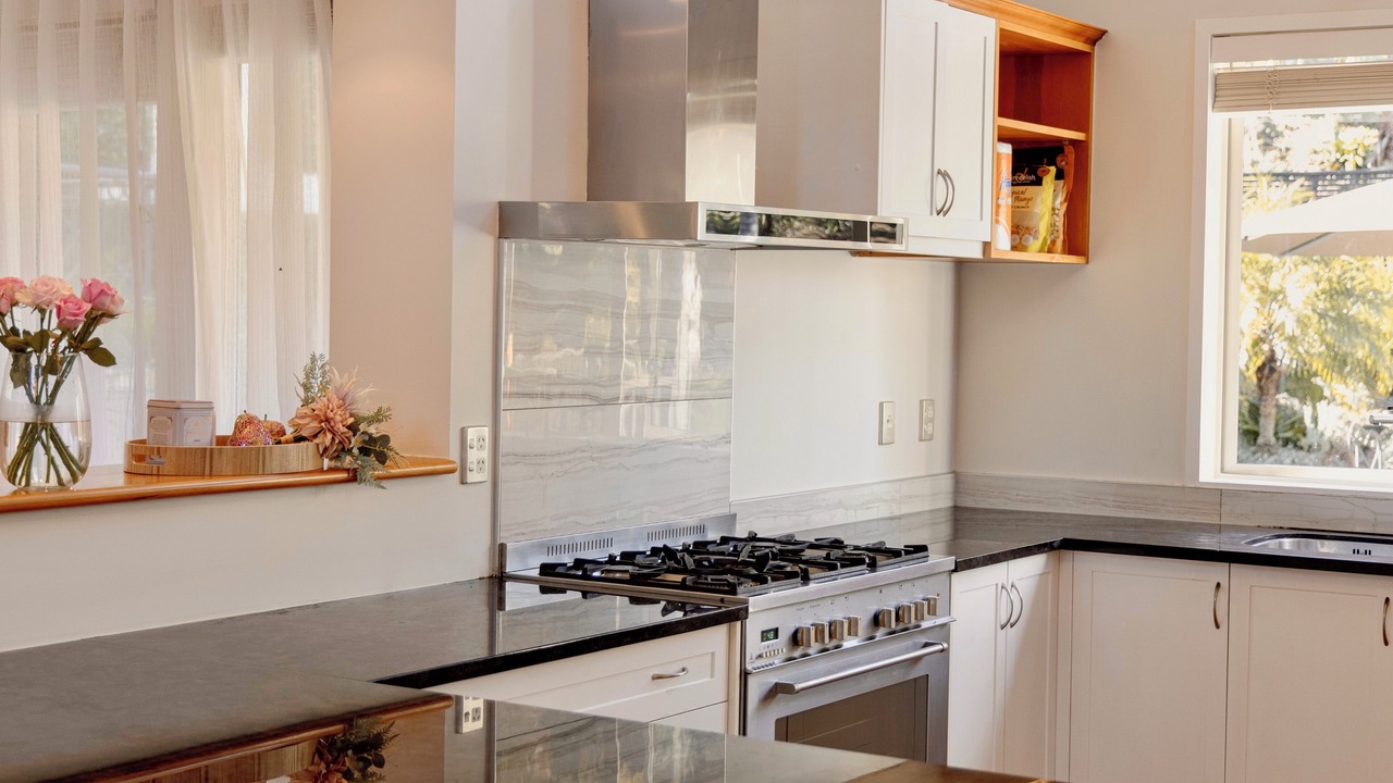 Photo of Kitchen in Greenhithe