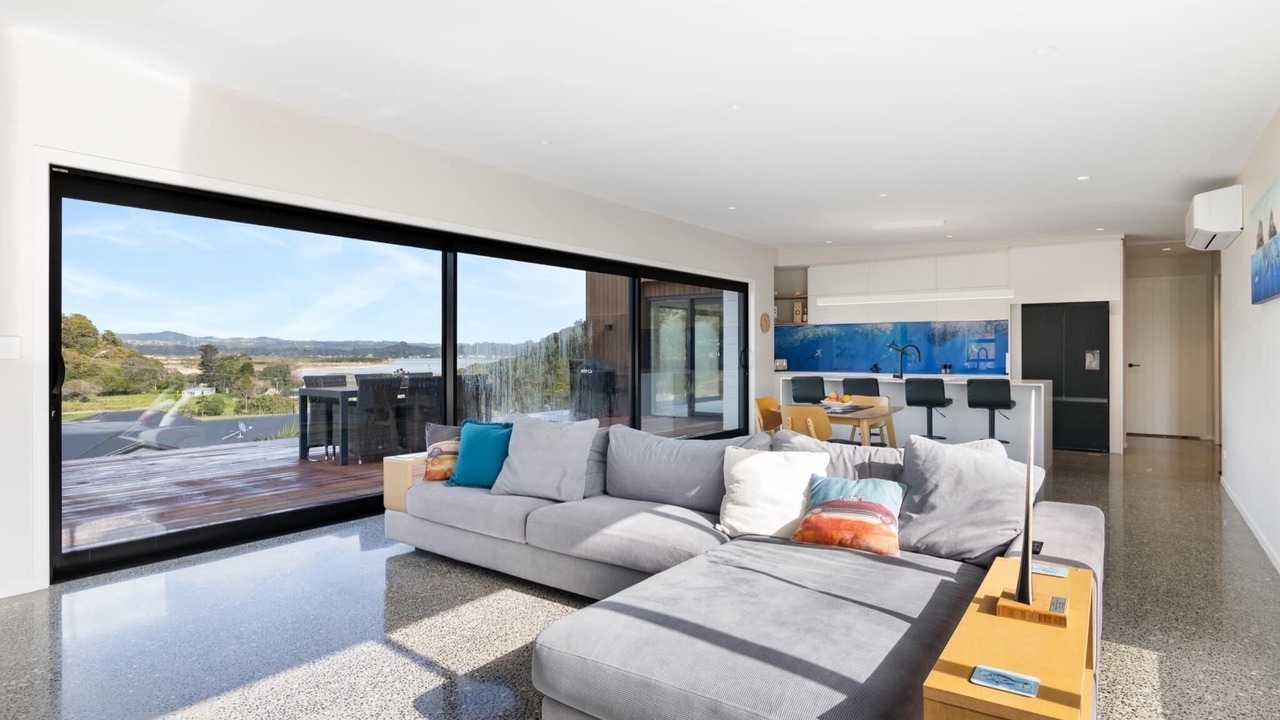 Photo of Livingroom in Ngunguru