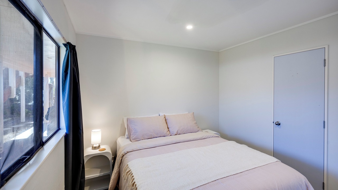 Photo of Bedroom in Te Awanga