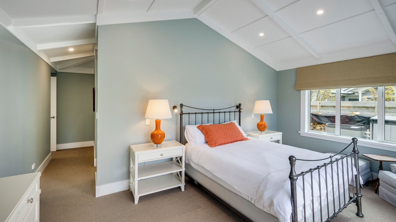 Photo of Bedroom in Havelock North