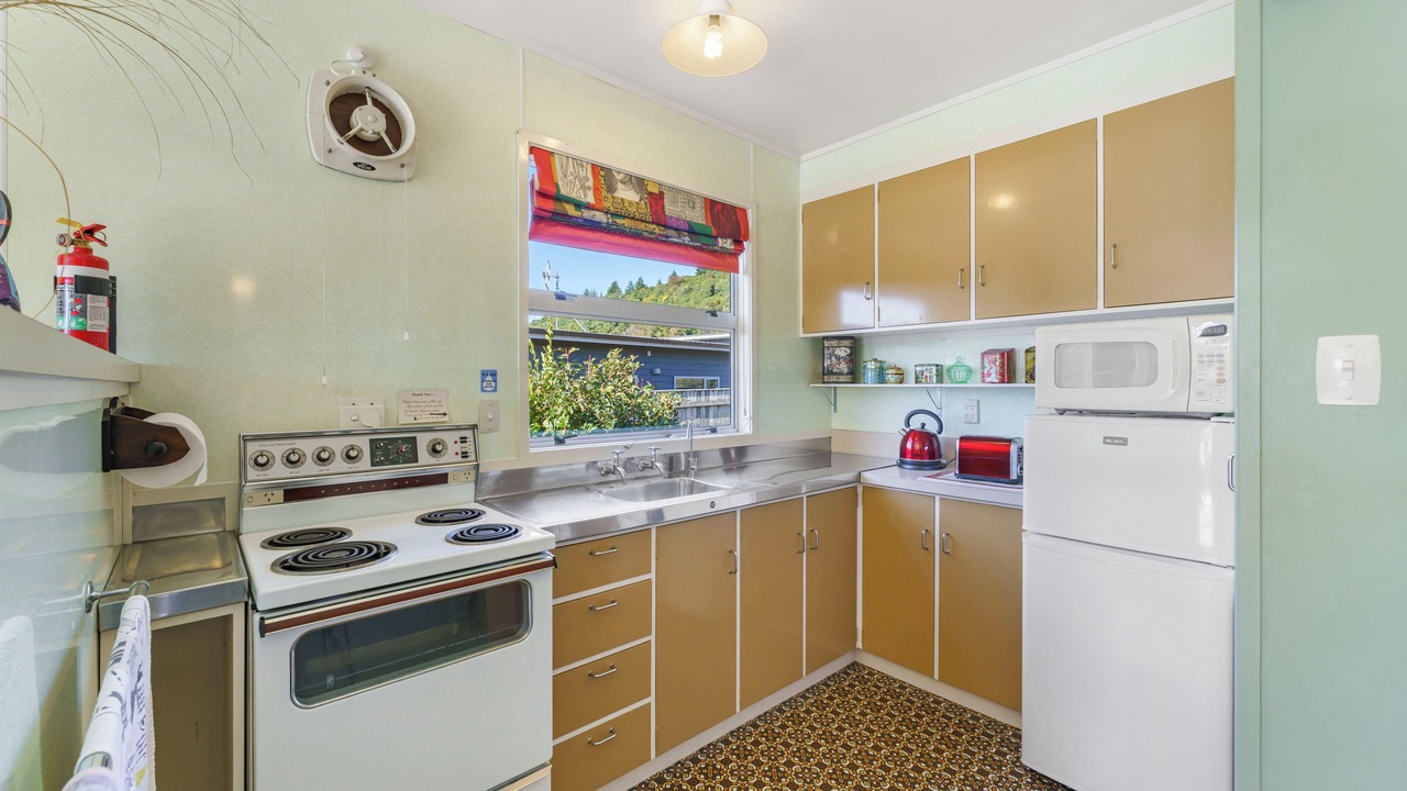 Photo of Kitchen in Motuoapa