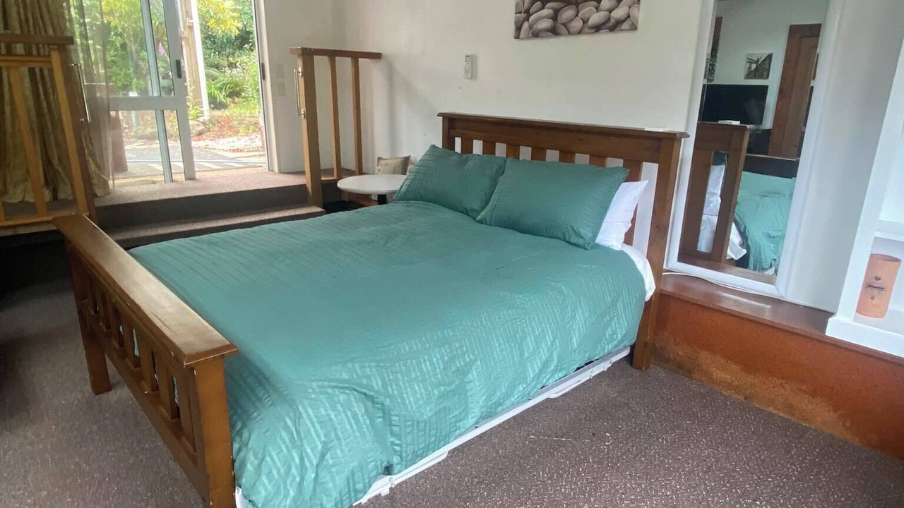 Photo of Bedroom in Omaui