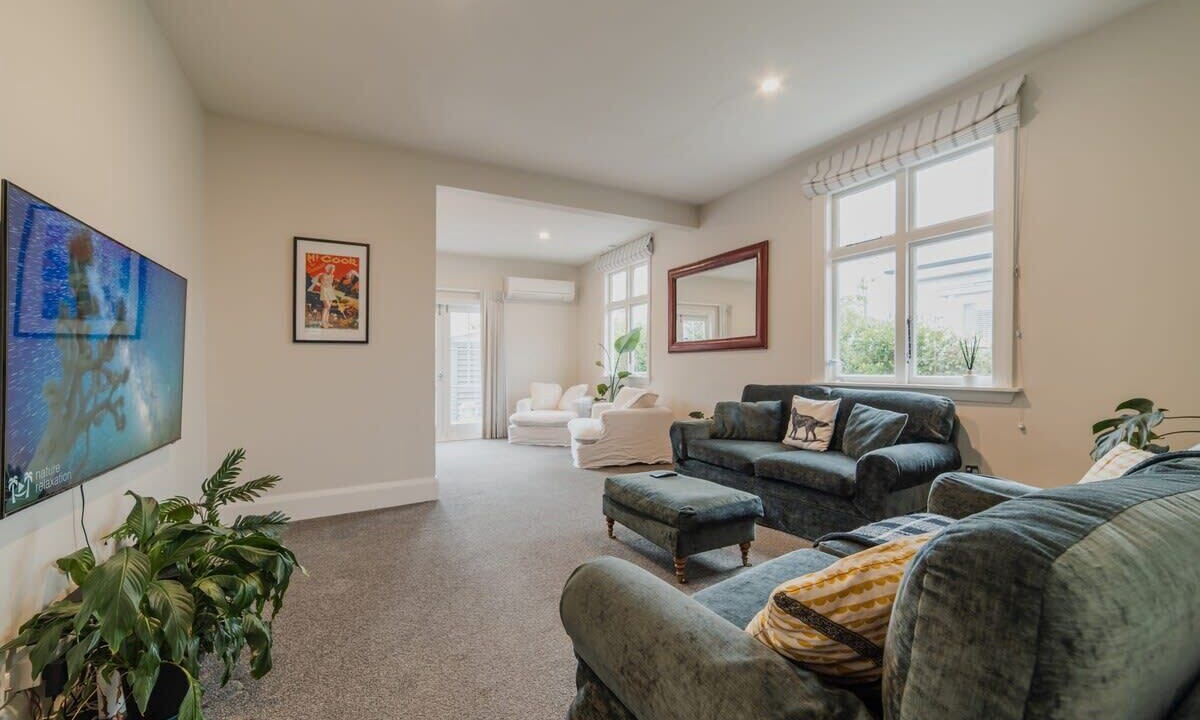 Photo of Livingroom in Saint Albans