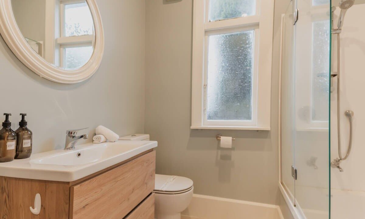 Photo of Bathroom in Saint Albans