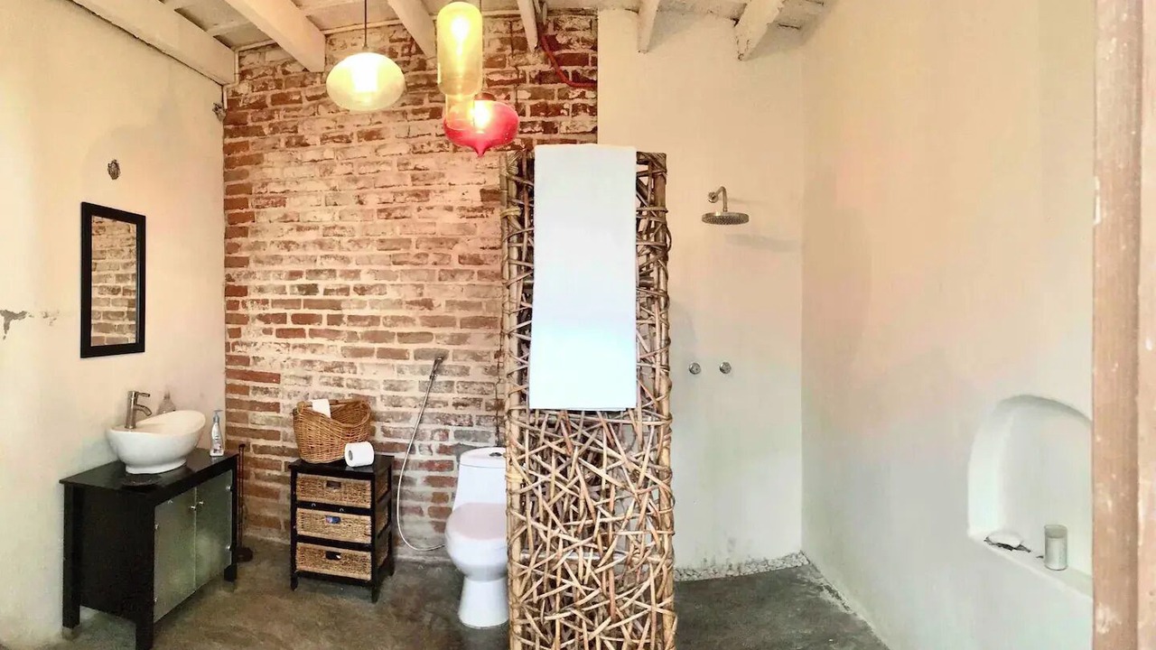 Photo of Bathroom in Esterito