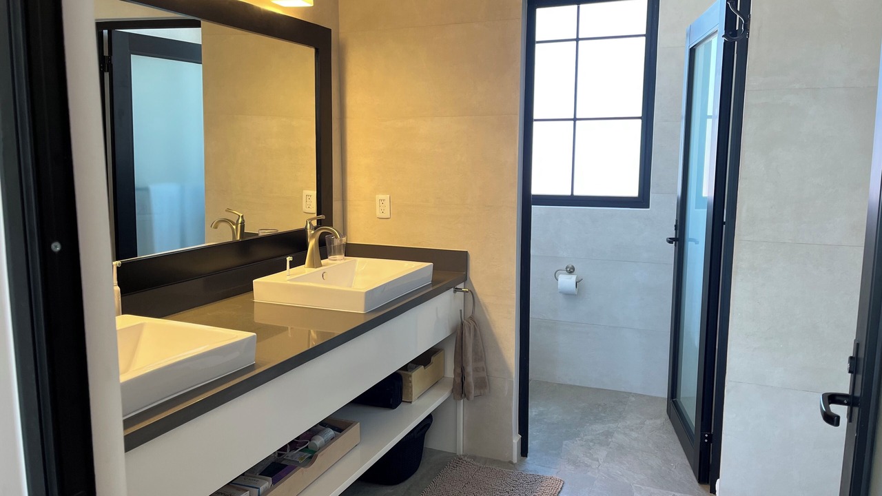 Photo of Bathroom in Laguna Shores