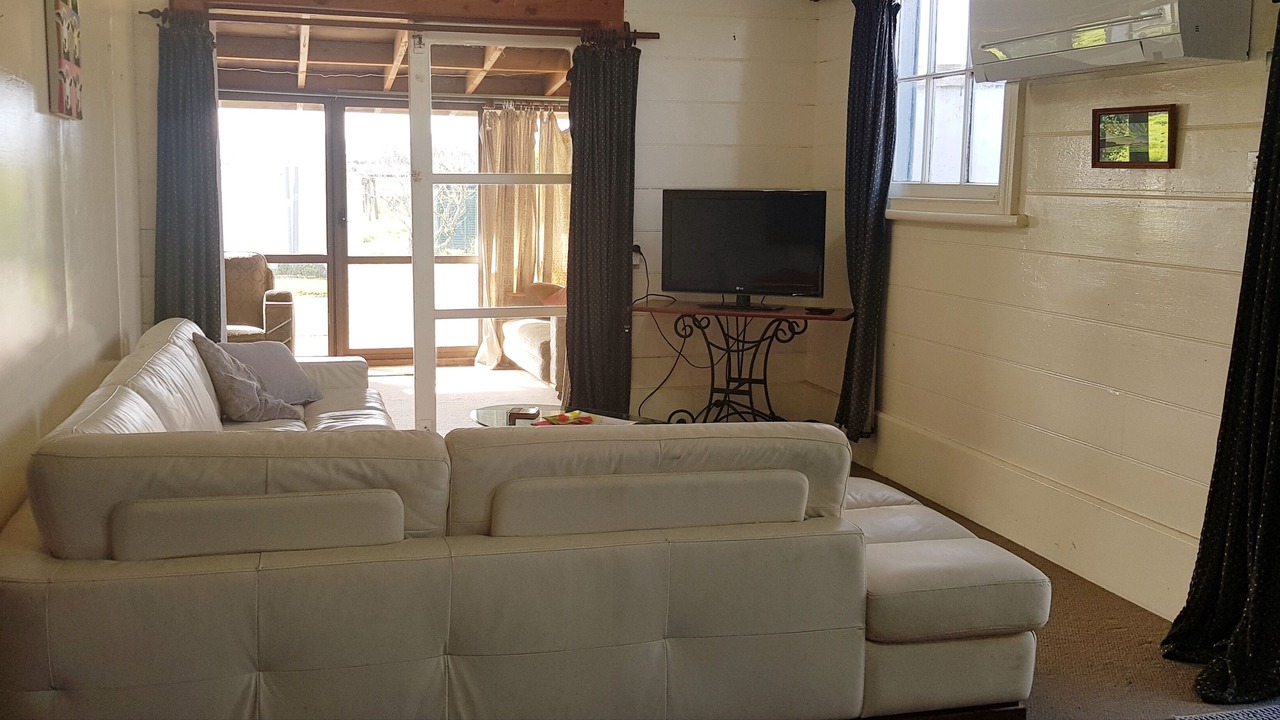 Photo of Livingroom in Kaipara District