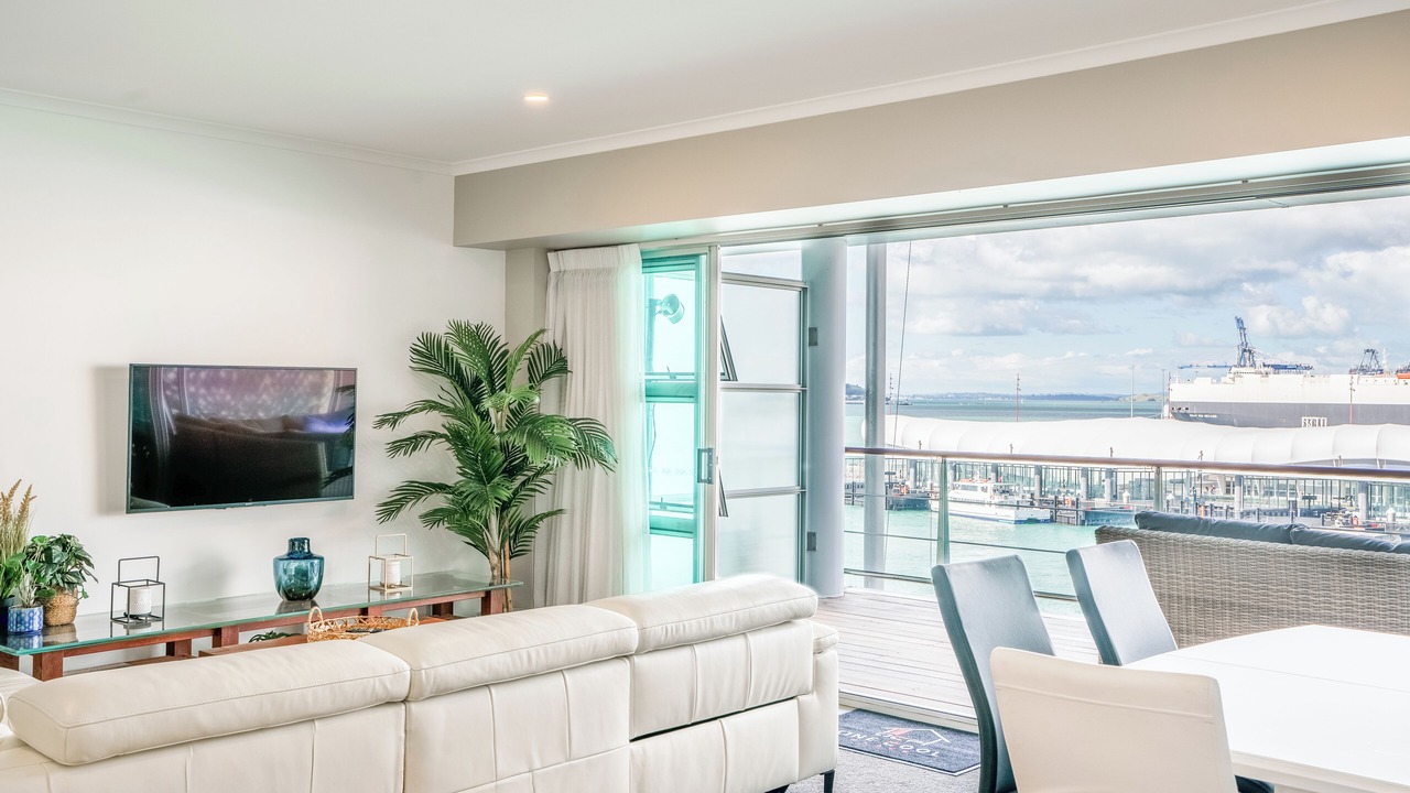 Photo of Bedroom in Auckland Central Business District