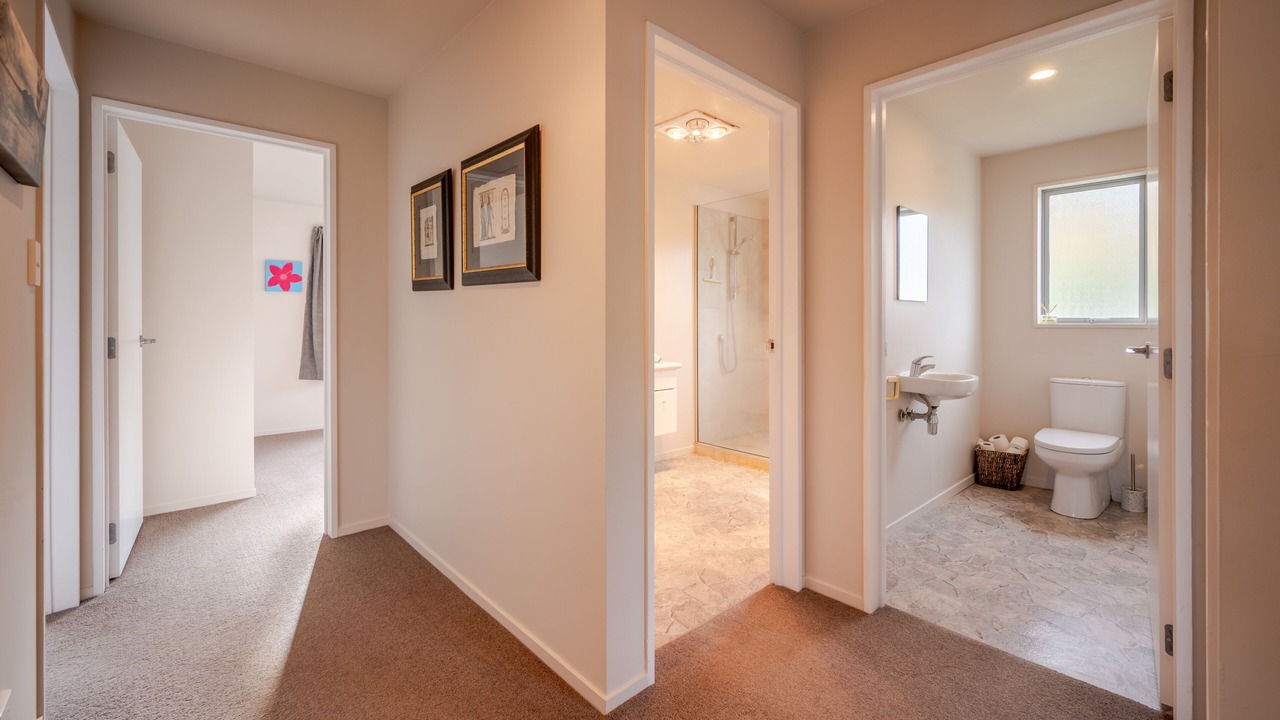 Photo of Bathroom in Duvauchelle