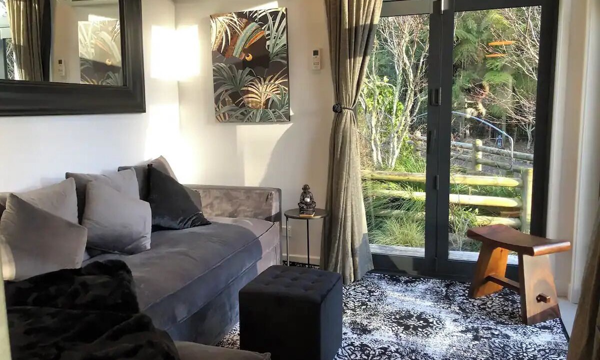 Photo of Livingroom in Egmont Village