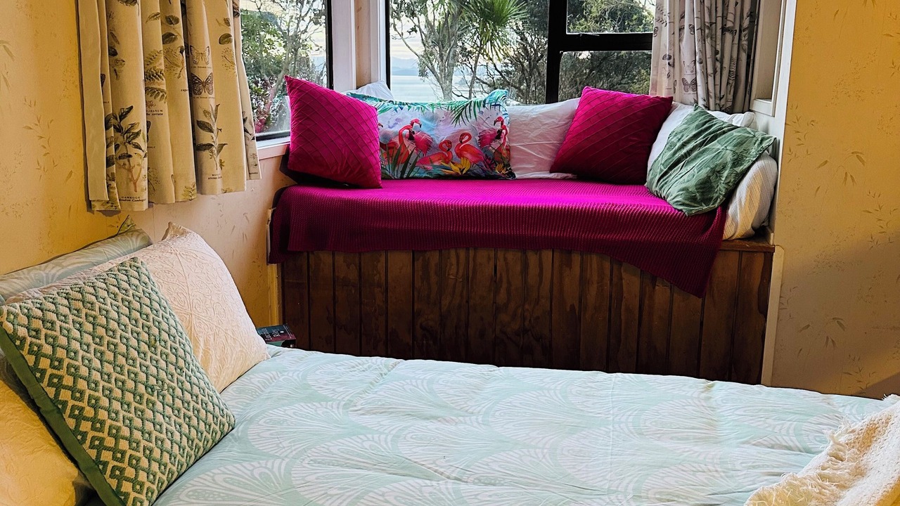 Photo of Bedroom in Omapere