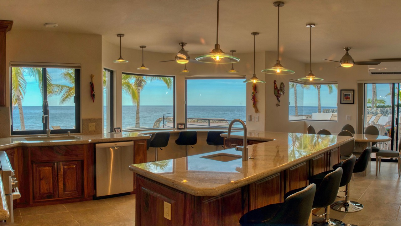 Photo of Kitchen in Laderas del Mar