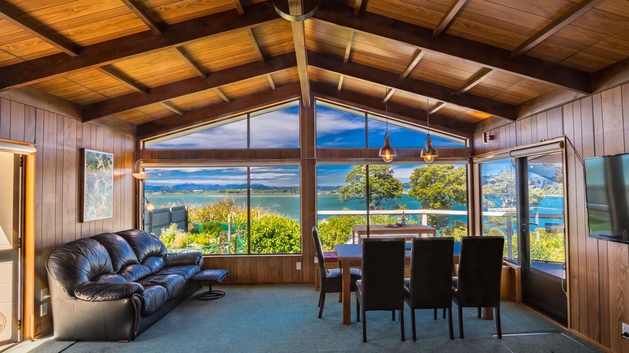 Photo of Livingroom in Kaiteriteri