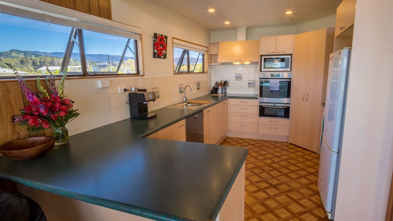 Photo of Kitchen in Kaiteriteri