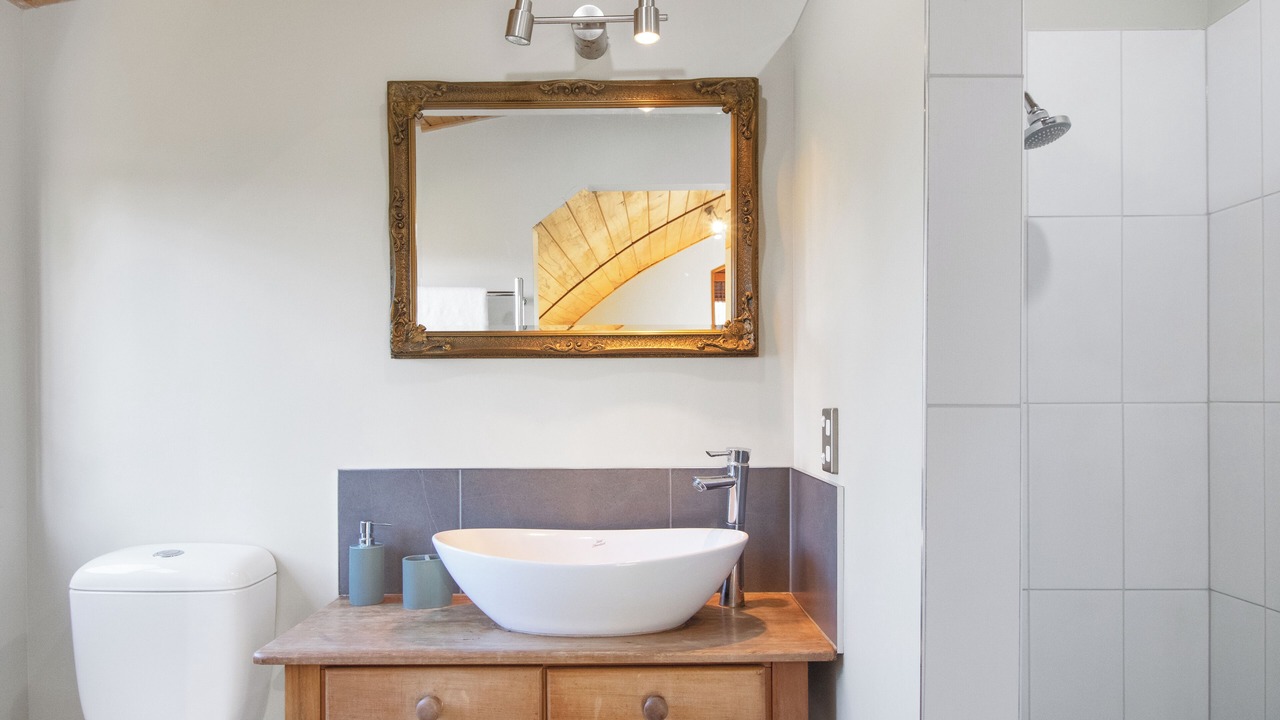 Photo of Bathroom in Te Awamutu