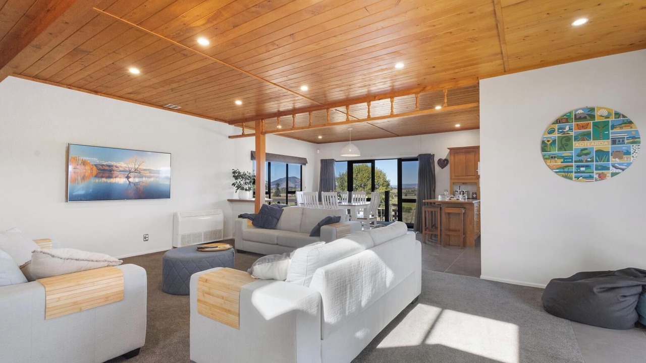Photo of Livingroom in Te Awamutu