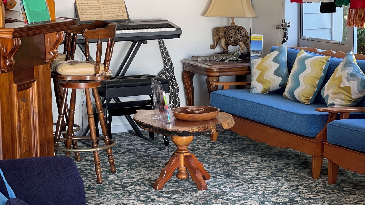 Photo of Livingroom in Langs Beach