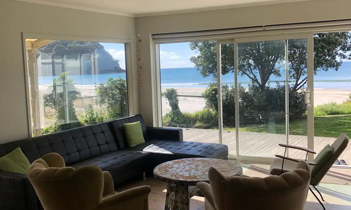 Photo of Livingroom in Waihi Beach