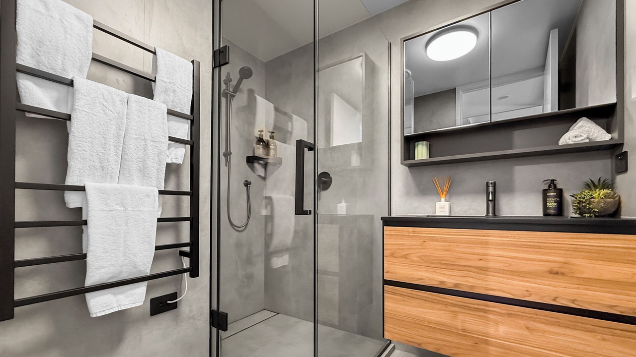 Photo of Bathroom in Greenlane - Ellerslie