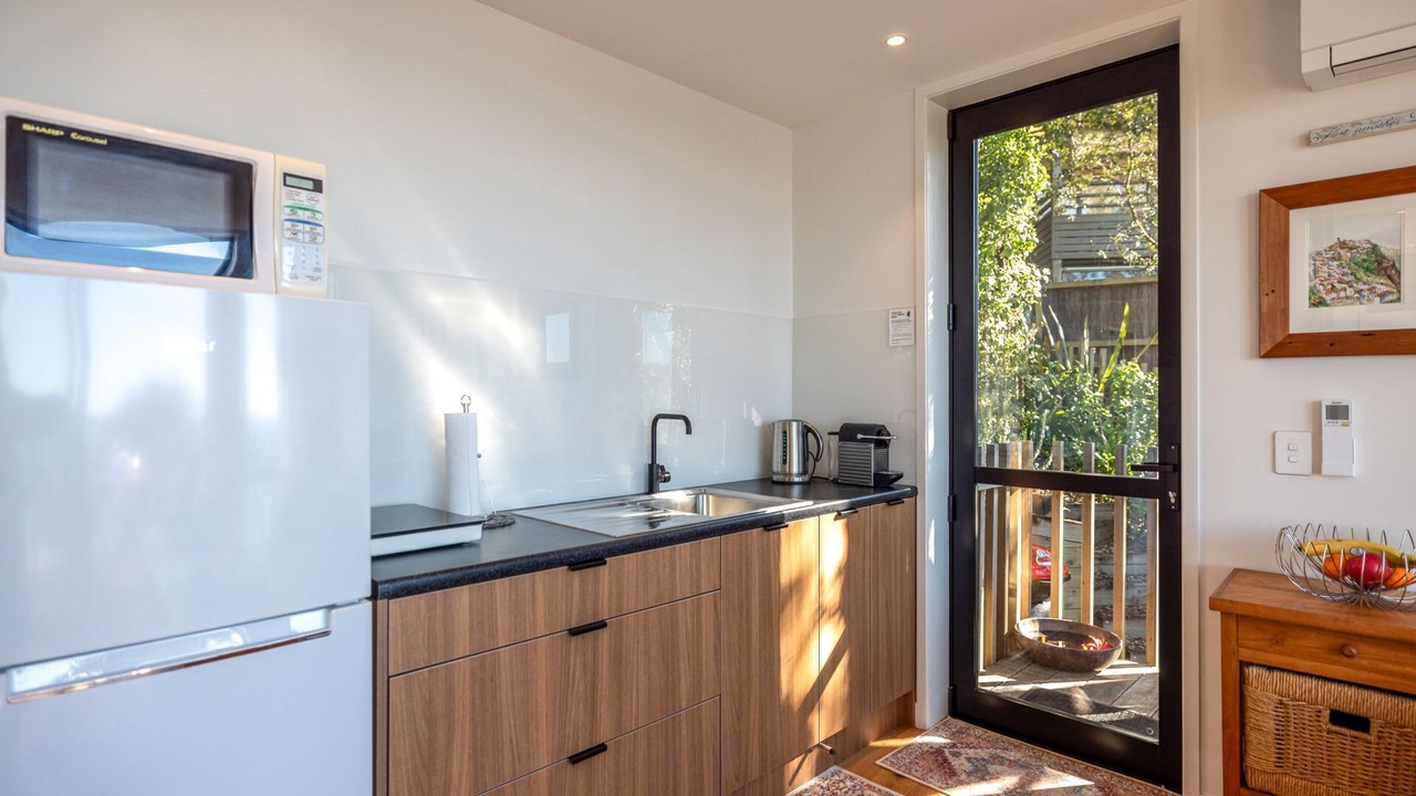 Photo of Kitchen in Onetangi