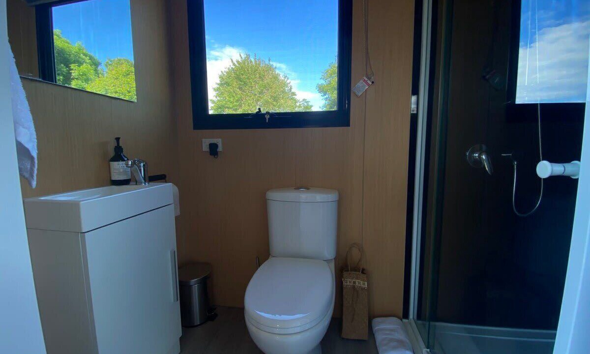 Photo of Bathroom in Whakamarama