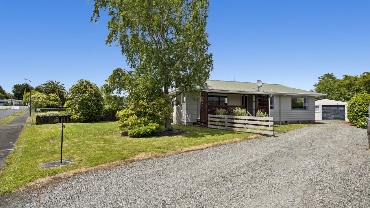 Photo of Outdoor in Carterton