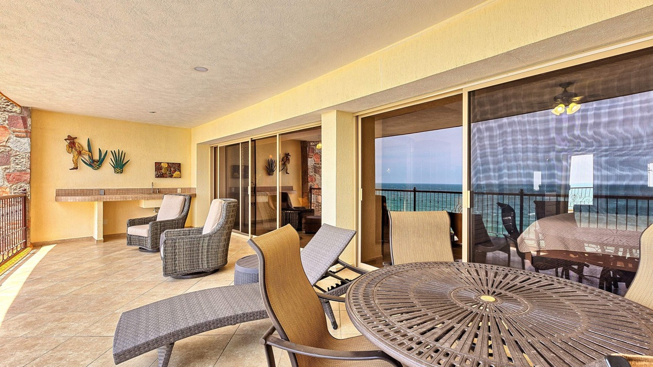 Photo of Patio Balcony in Bella Vista