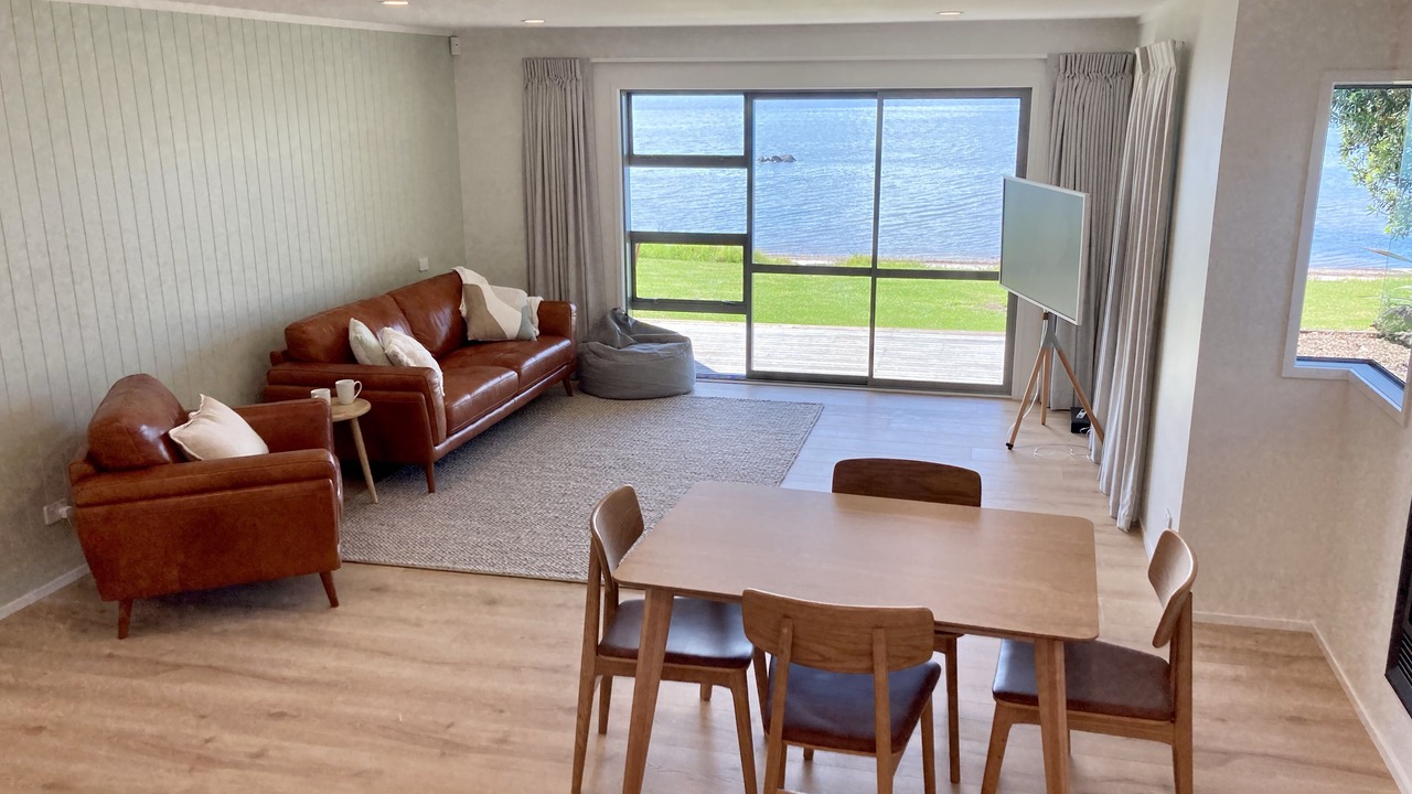 Photo of Livingroom in Clarks Beach