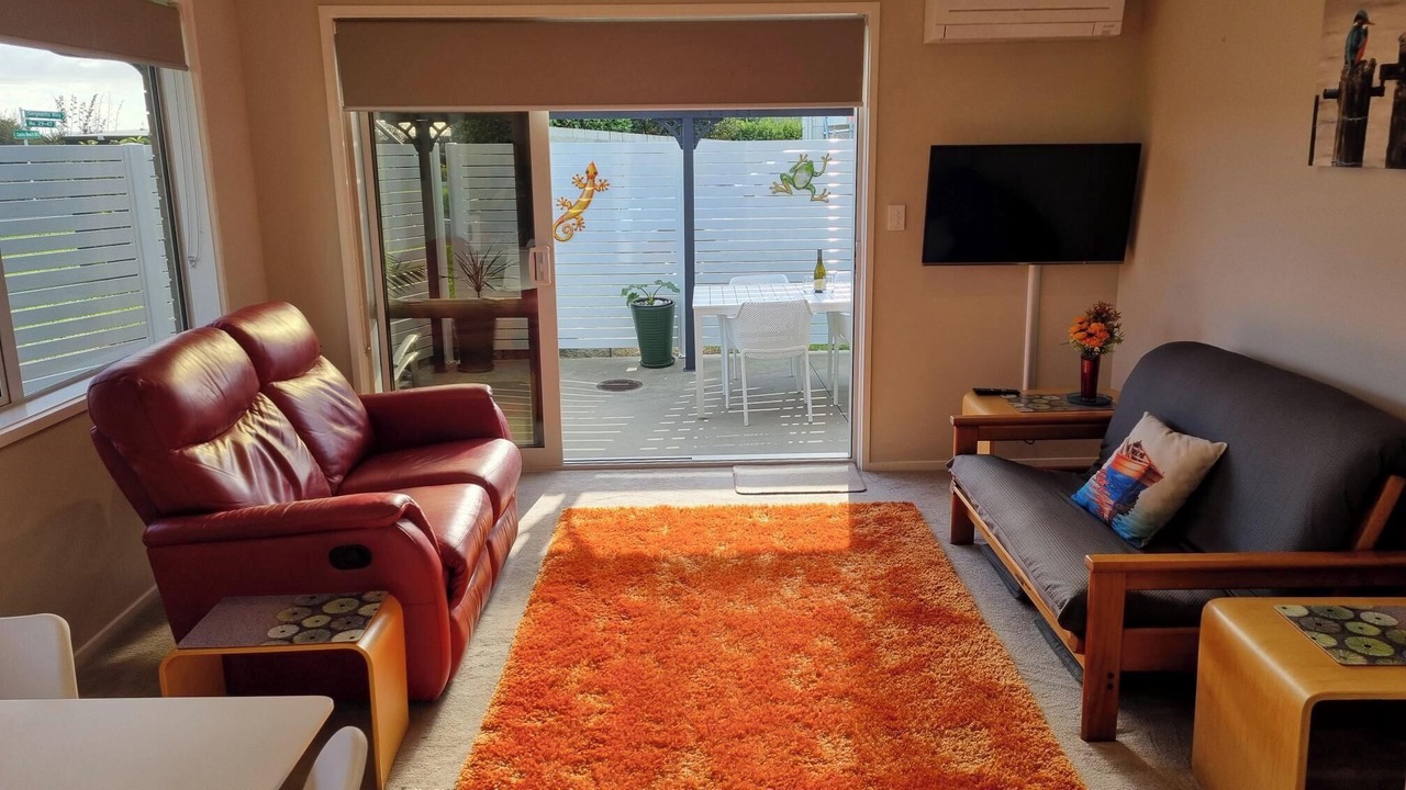 Photo of Livingroom in Clarks Beach