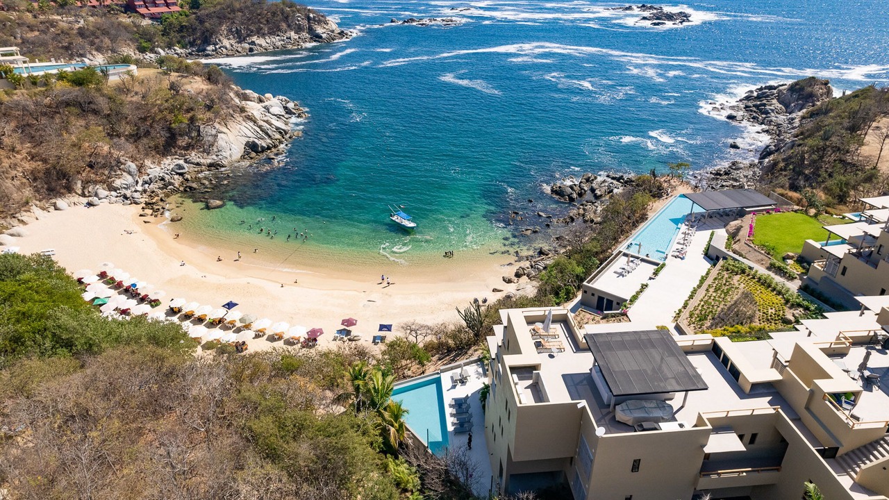 Photo of Others in Santa Maria Huatulco