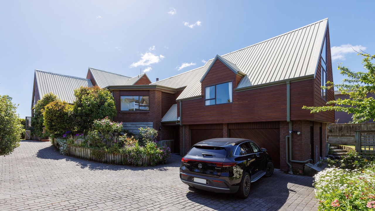 Photo of Others in Raumati South