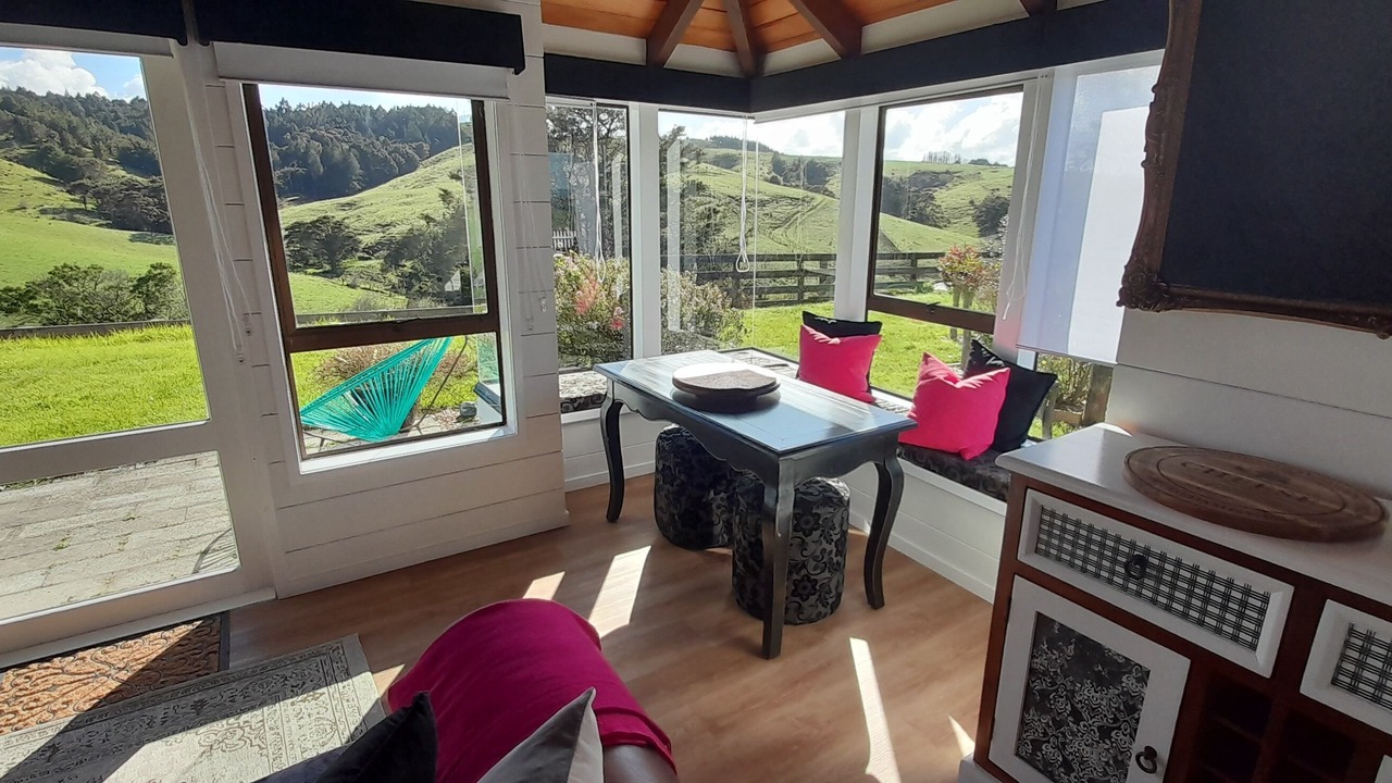 Photo of Livingroom in Wellsford