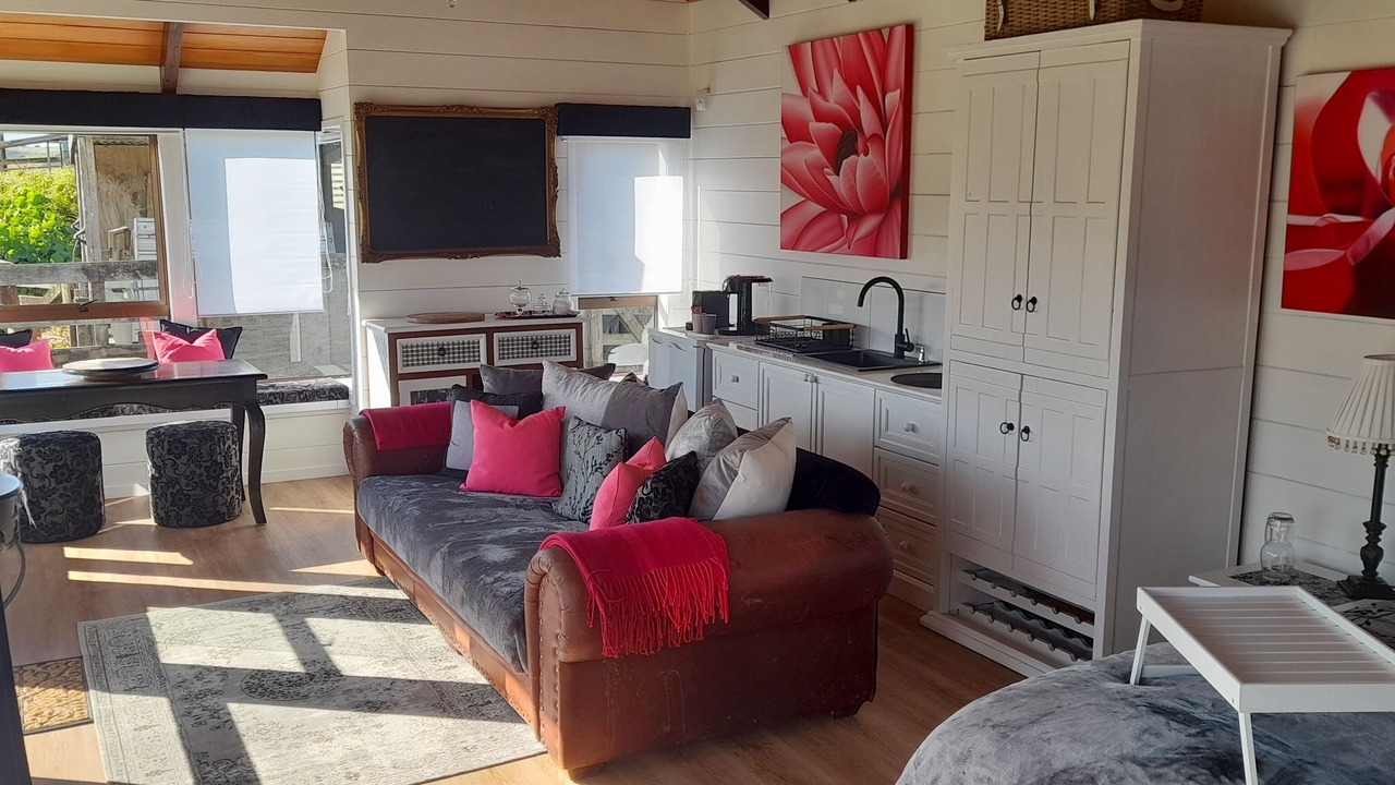 Photo of Livingroom in Wellsford