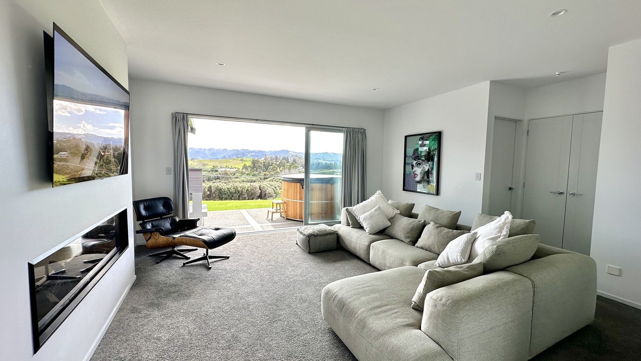 Photo of Livingroom in Matakana