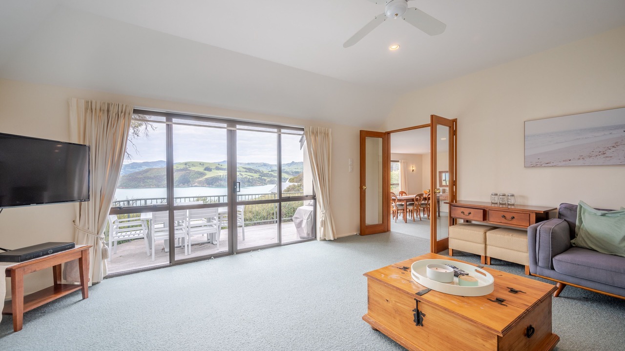 Photo of Livingroom in Akaroa