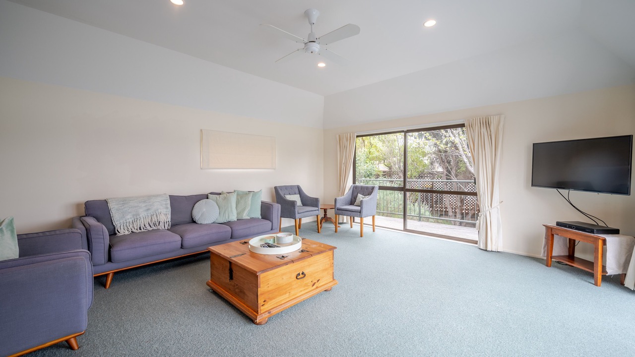 Photo of Livingroom in Akaroa