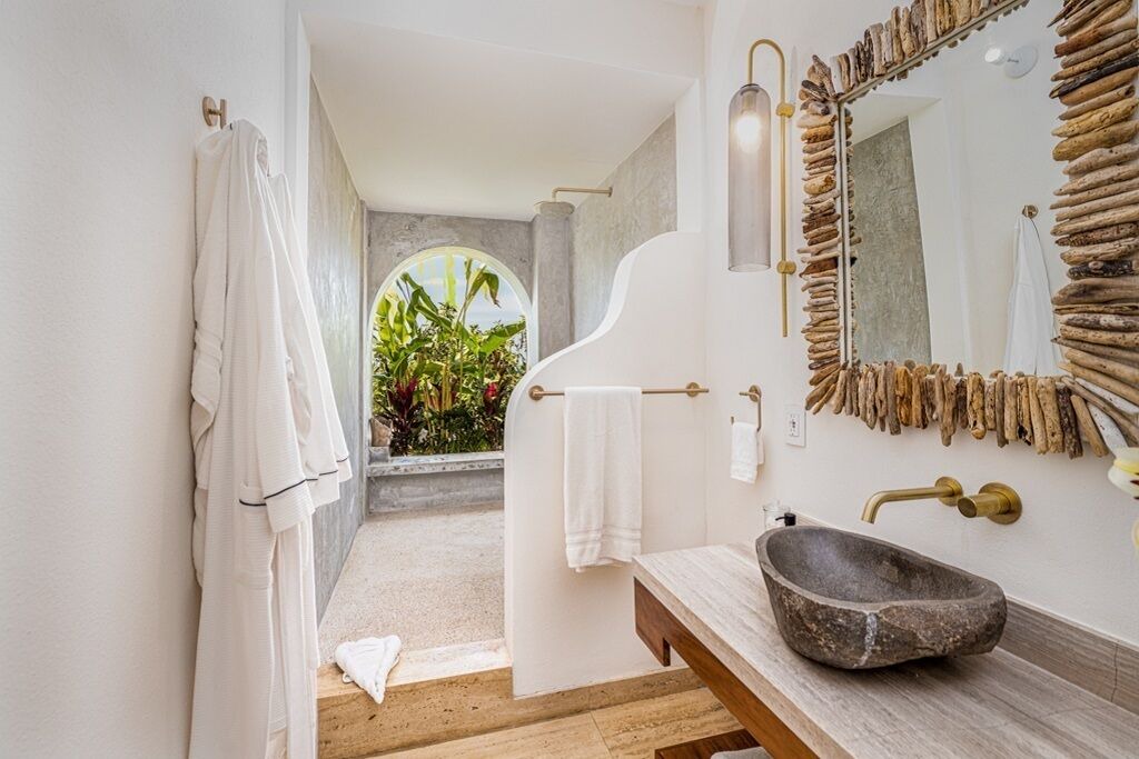 Photo of Bathroom in Litibu