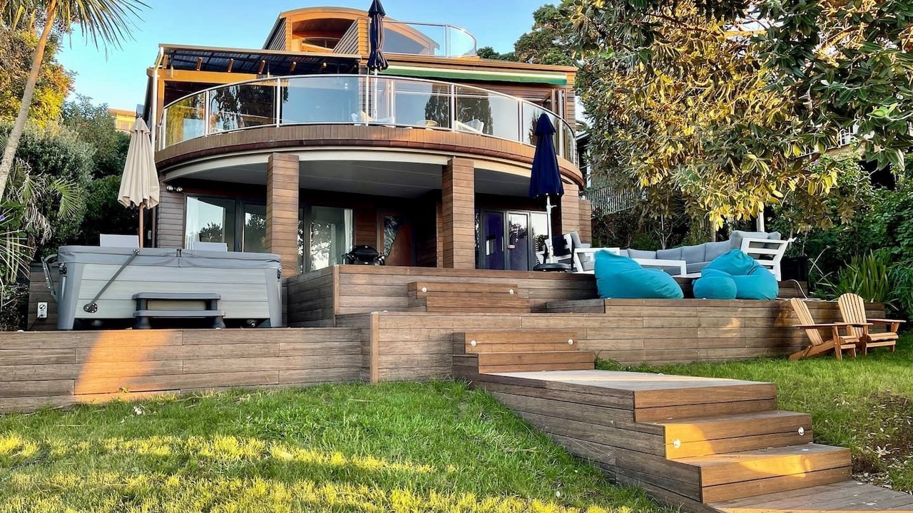 Photo of Outdoor in Bayswater