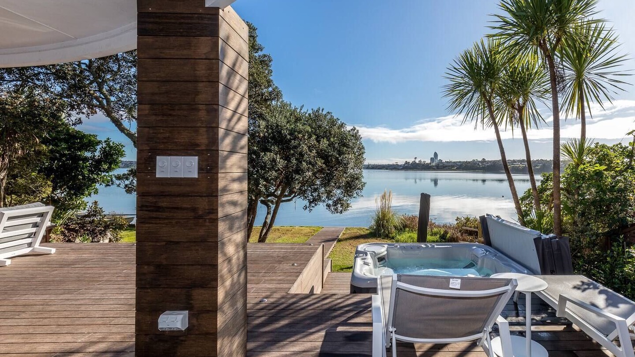 Photo of Patio Balcony in Bayswater
