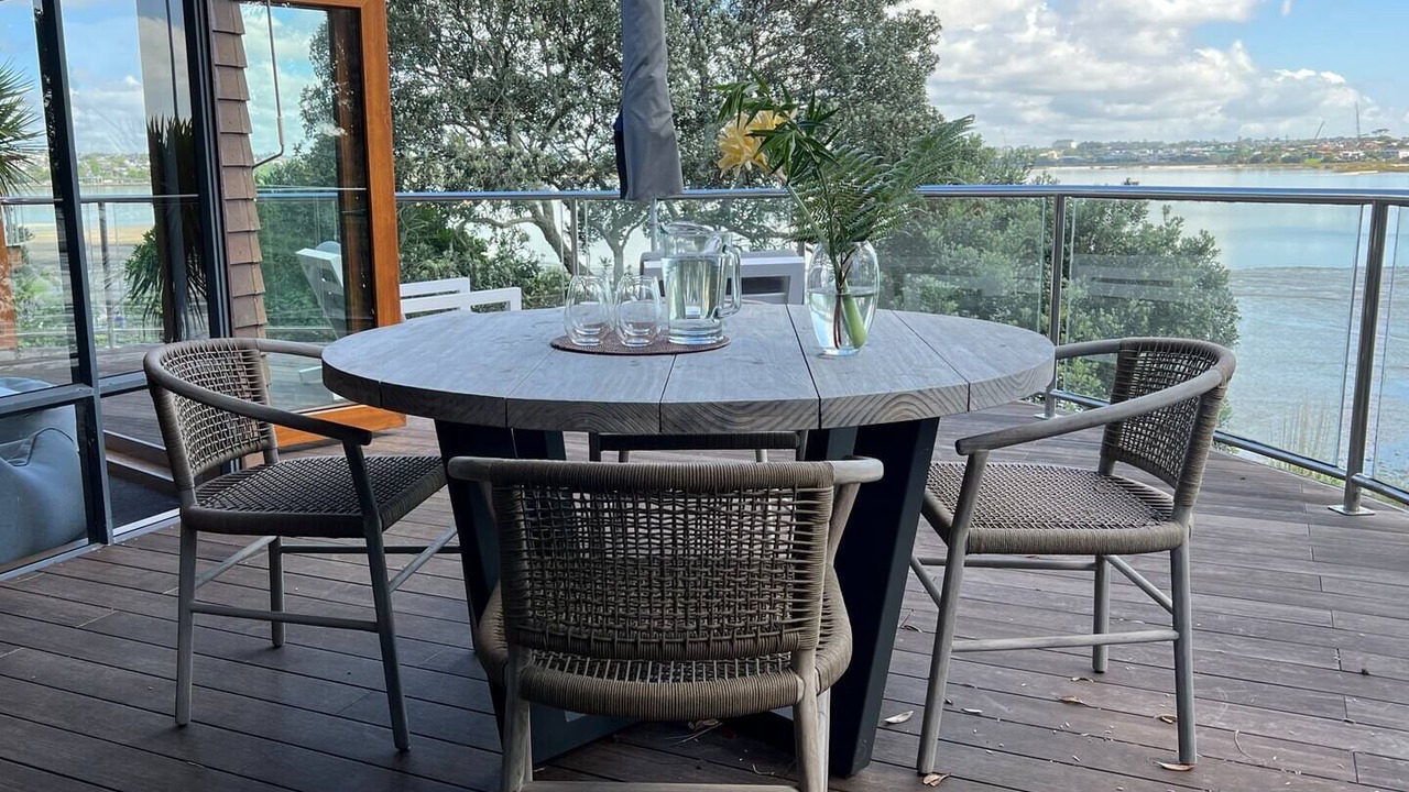 Photo of Outdoor in Bayswater
