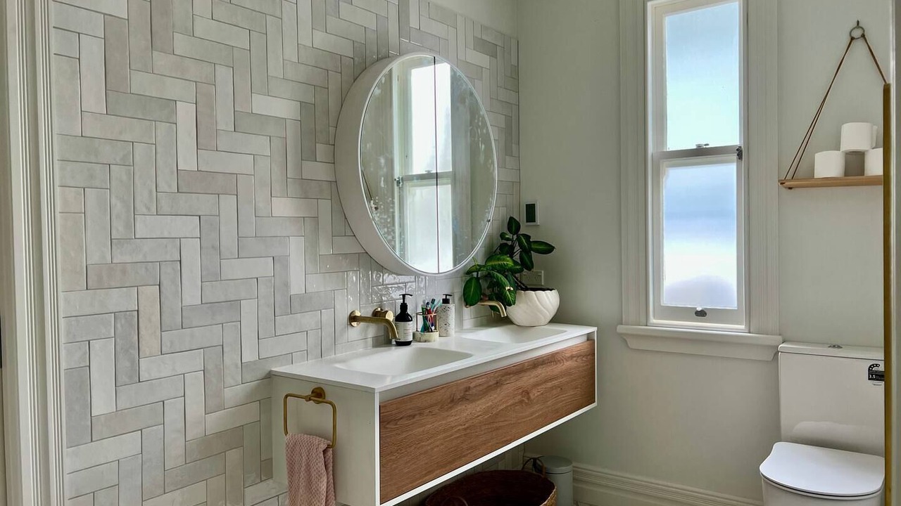 Photo of Bathroom in Devonport