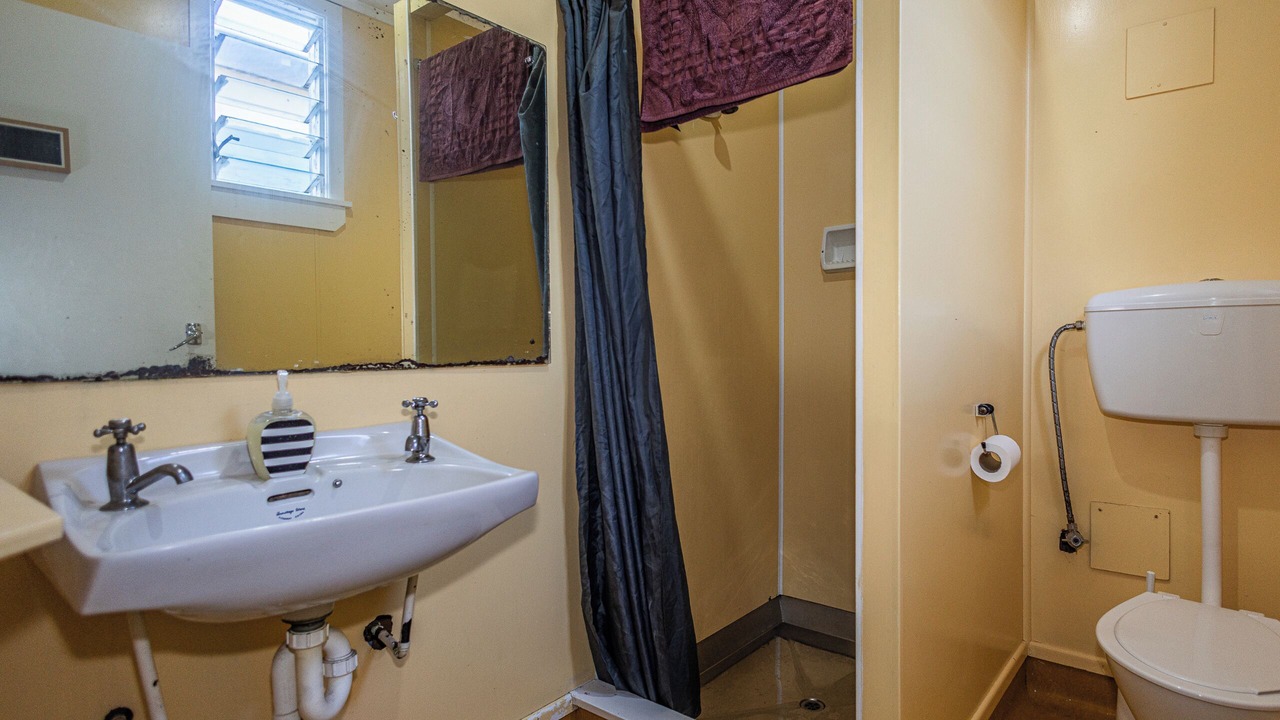 Photo of Bathroom in Erua