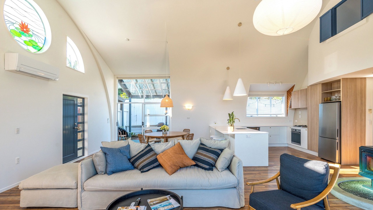 Photo of Livingroom in Surfdale