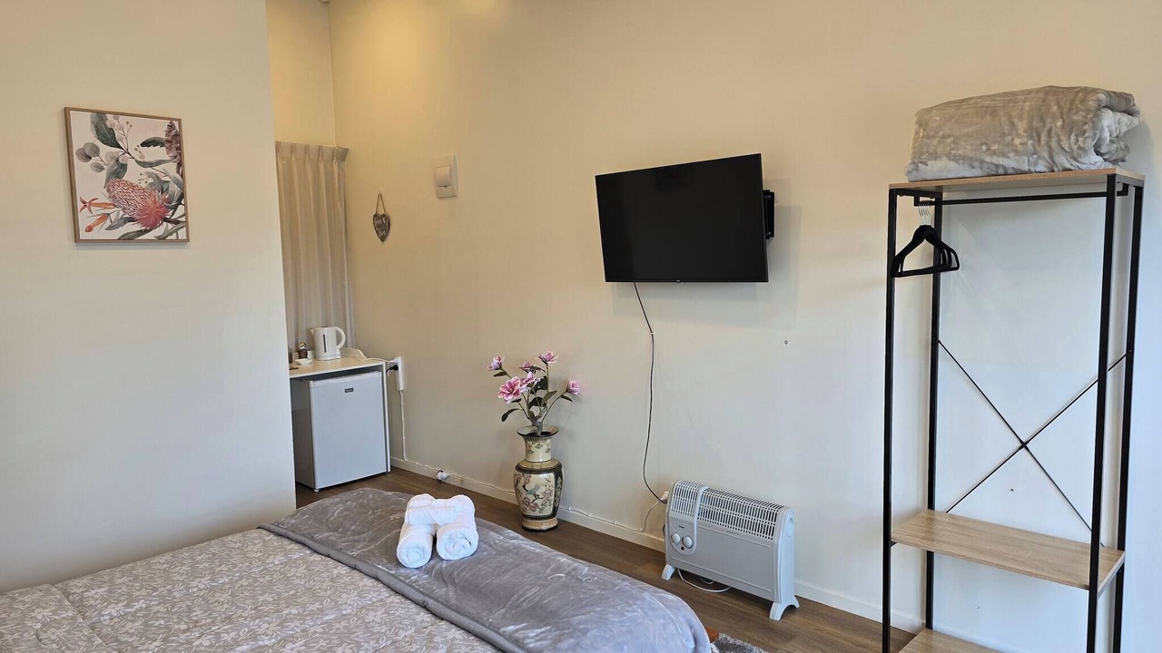 Photo of Bedroom in Papakura