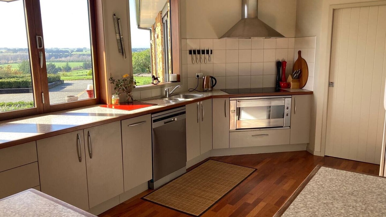 Photo of Kitchen in Bulls
