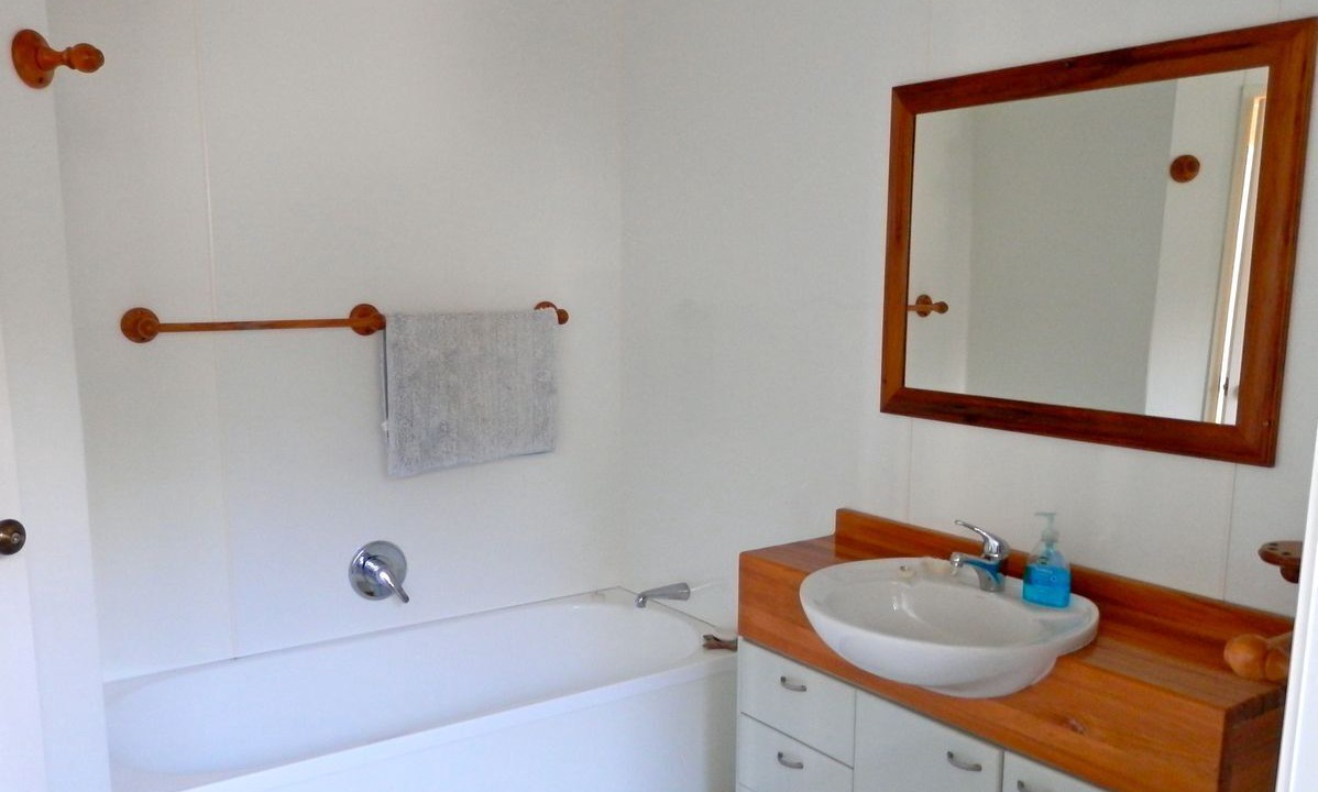 Photo of Bathroom in Kuaotunu