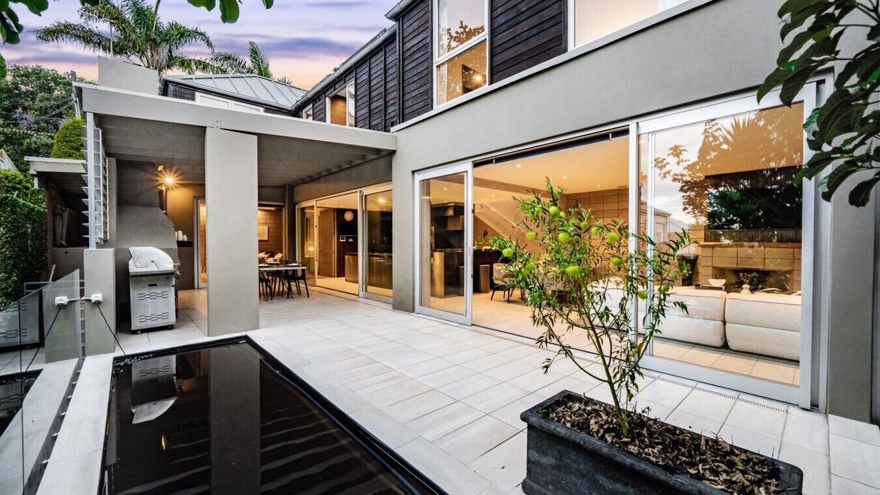 Photo of Outdoor in Parnell