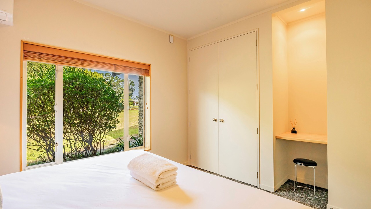 Photo of Bedroom in Clarks Beach